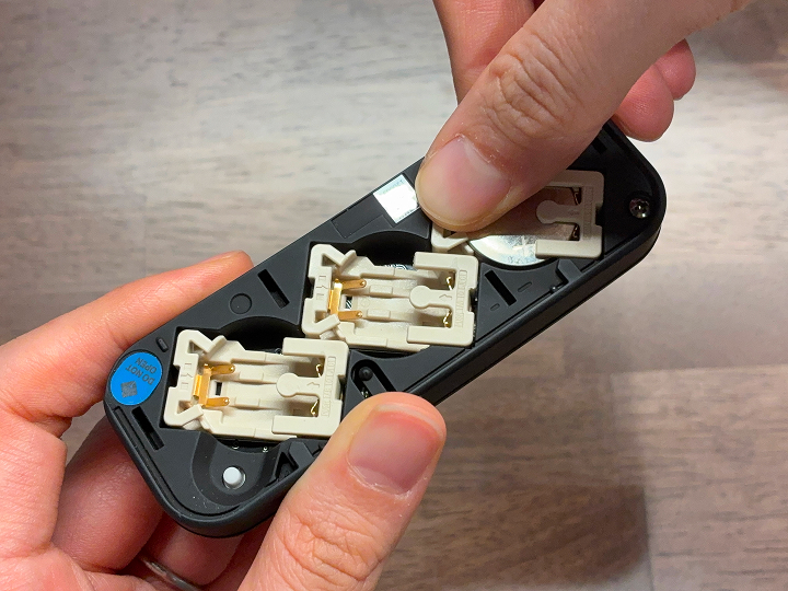 door_battery_05.jpg